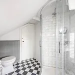 Apartment Aldwark Attic Is 4 Min To The Shambles With Free Wifi