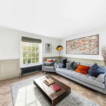 Aldwark Attic Is 4 Min To The Shambles With Free Wifi Apartment